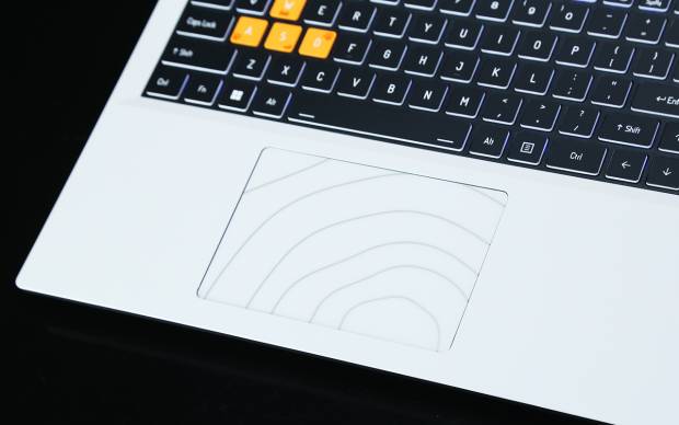 ORFIRE MEOW R16 Pro评测开元棋牌“喵”趣横生的高颜值游戏本 COL(图3) ORFIRE MEOW R16 Pro评测开元棋牌“喵”趣横生的高颜值游戏本 COL(图3)